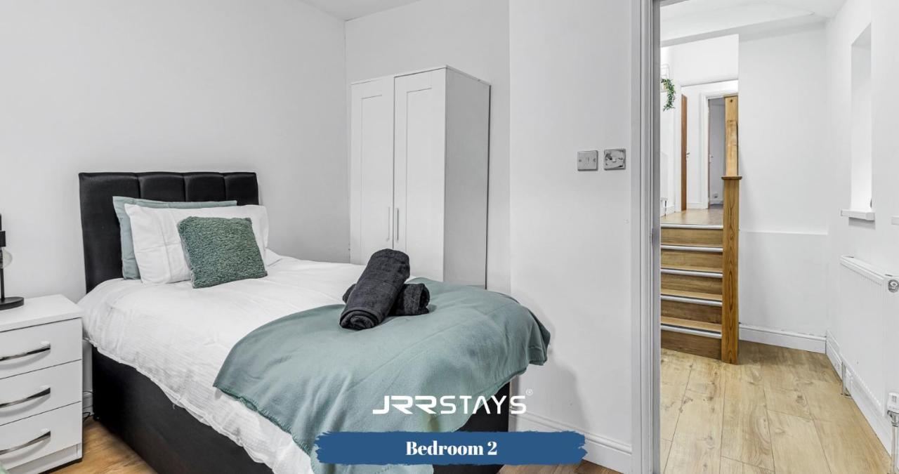 Cardiff Stylish 2 Bedroom Sleeps 6 Wi-Fi - Jrr Stays Exterior photo